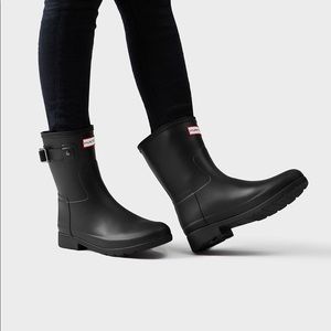 Hunters short size 7